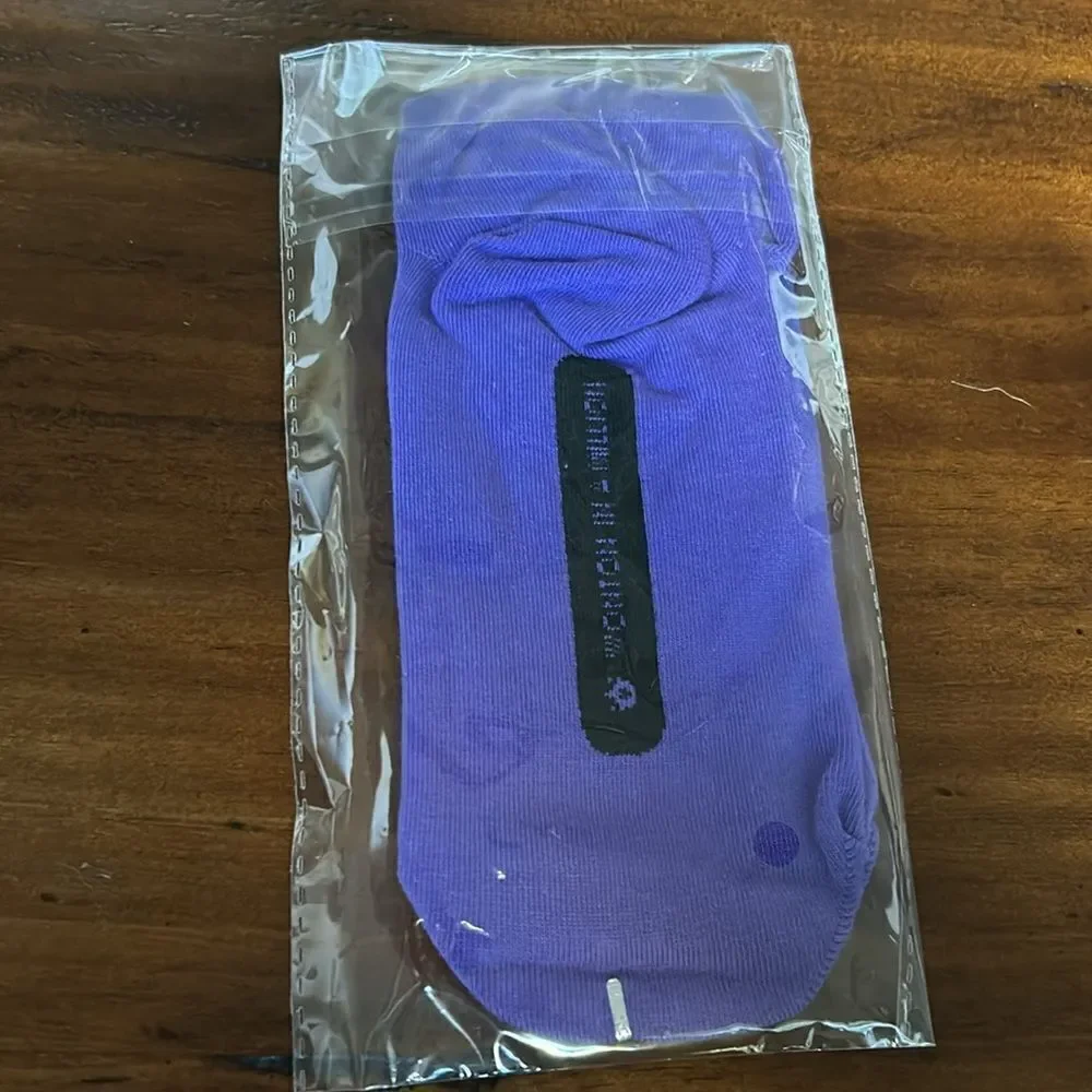 Wonton in a million Sock purple Year of the dragon Sz 8-10 women